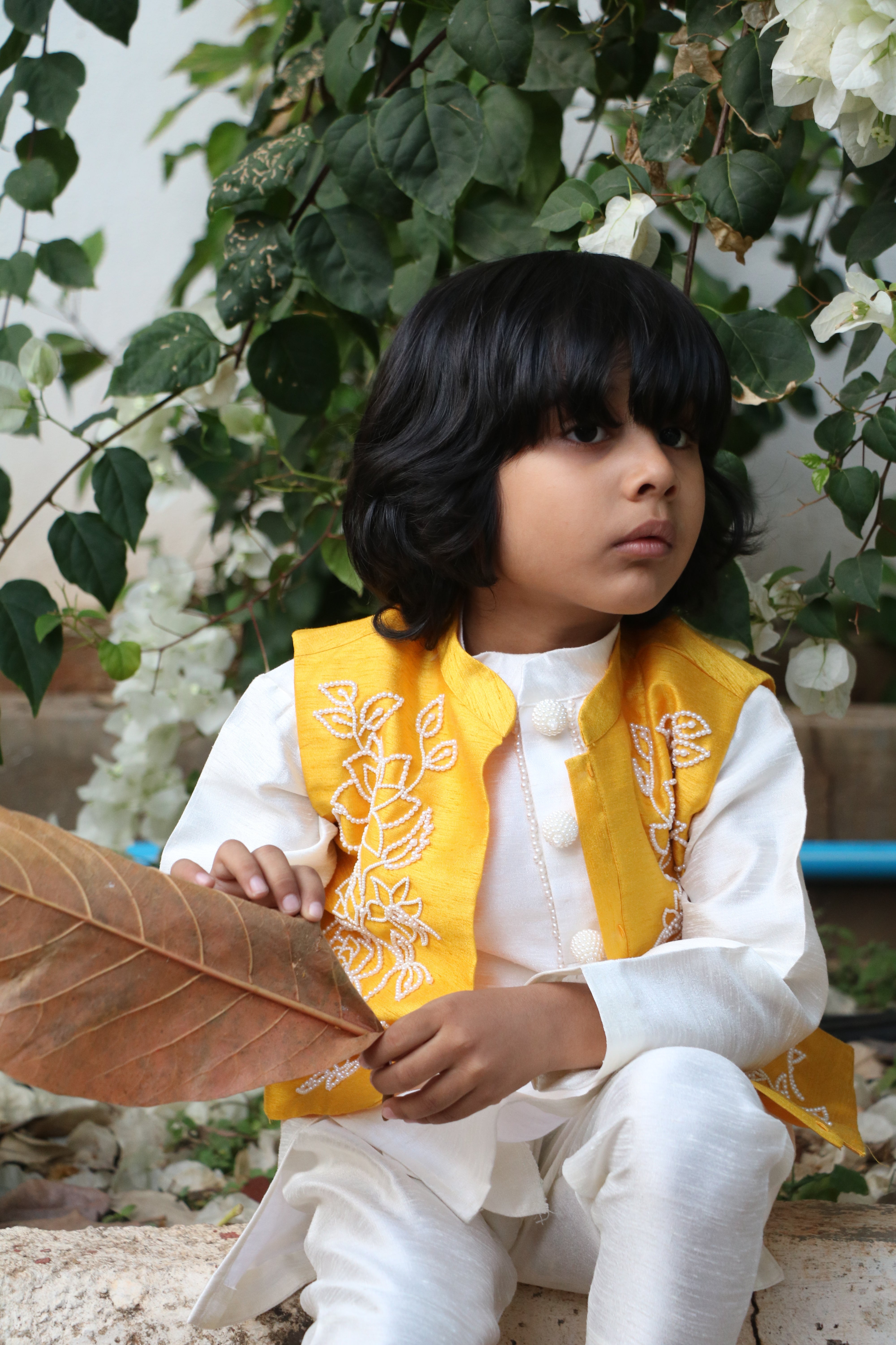 BYB PREMIUM YELLOW AND WHITE BOYS PEARL HAND EMBROIDERY  RAW SILK KURTA PYJAMA WITH JACKET